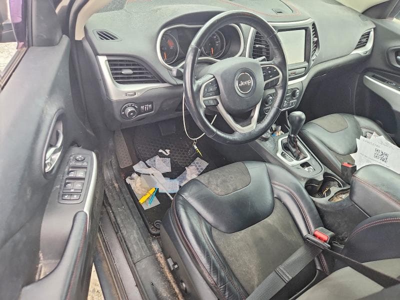 2018 JEEP CHEROKEE TRAILHAWK 8