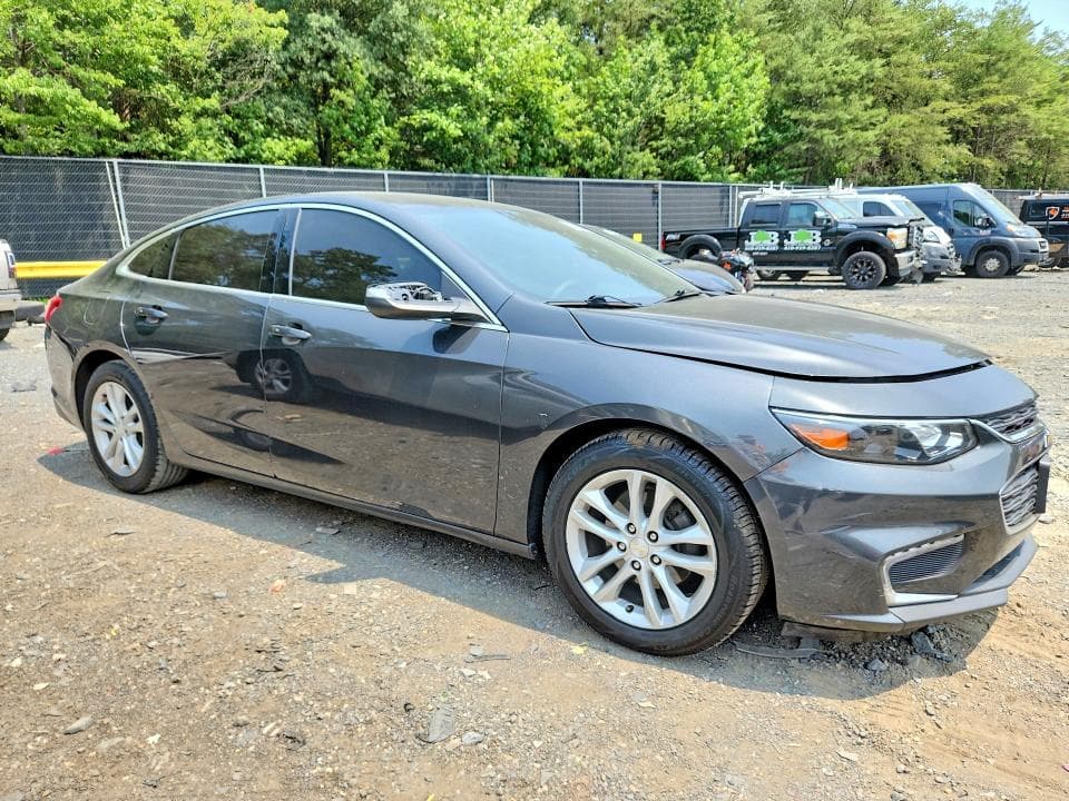 2017 CHEVROLET MALIBU LT 4