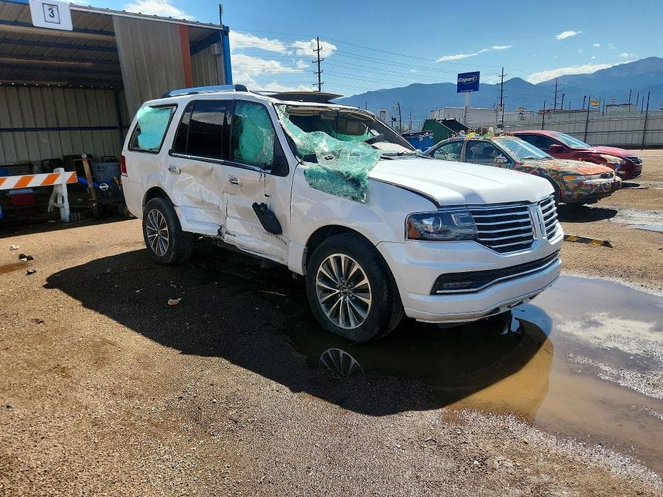 2017 LINCOLN NAVIGATOR SELECT 4