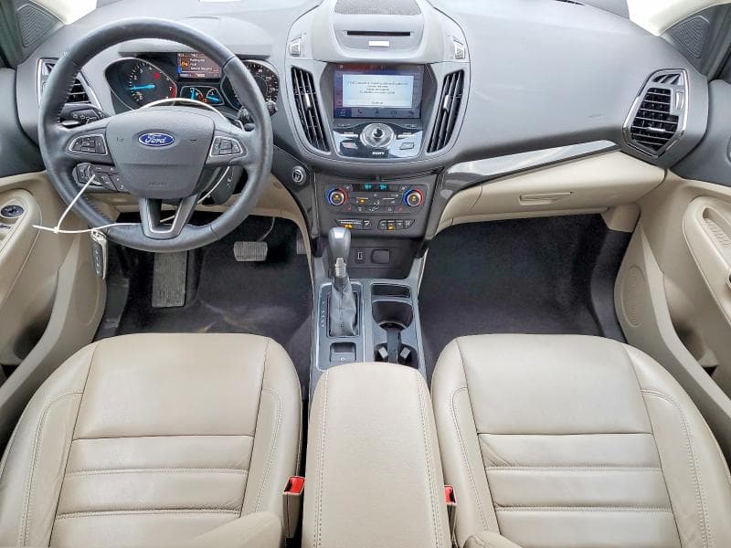 2017 FORD ESCAPE TITANIUM 8