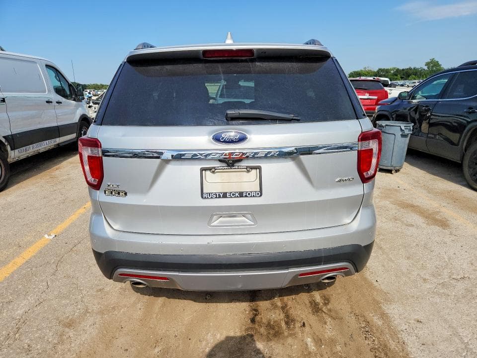 2017 FORD EXPLORER XLT 6