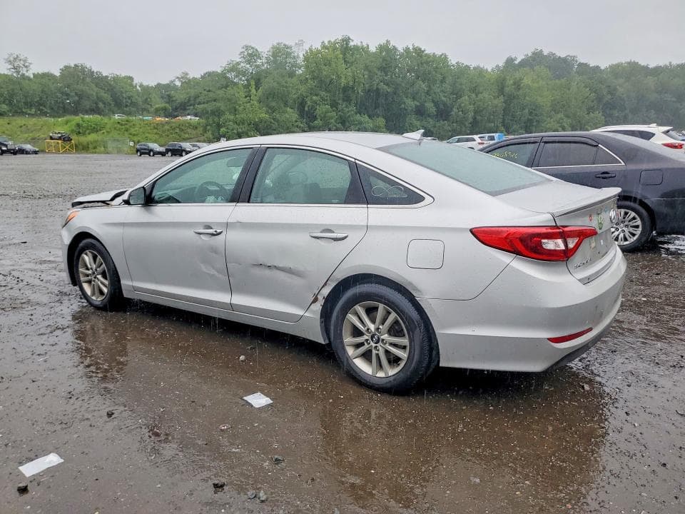 2017 HYUNDAI SONATA SE 2