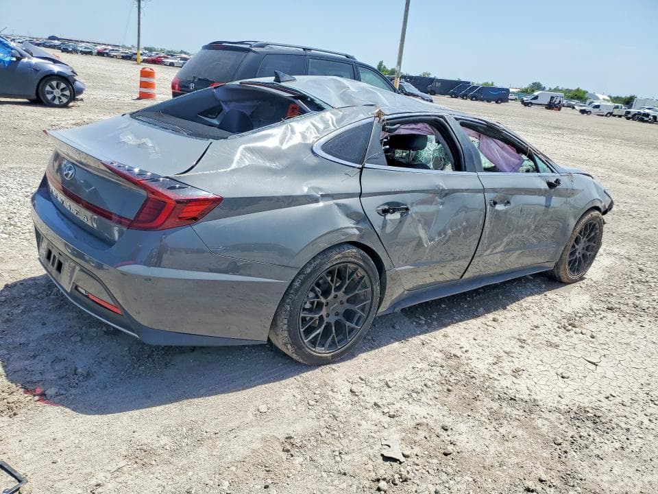 2021 HYUNDAI SONATA SE 3
