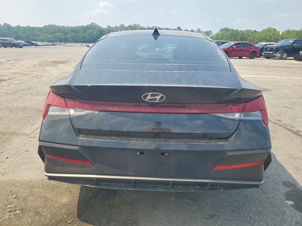 2025 HYUNDAI ELANTRA SEL 6
