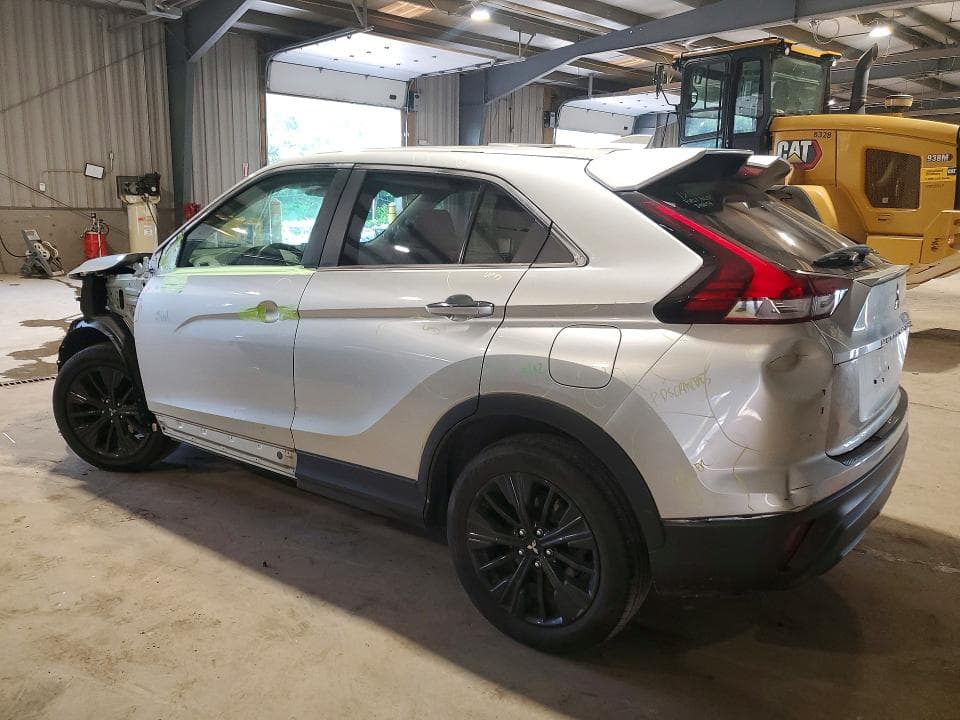 2022 MITSUBISHI ECLIPSE CROSS LE 2