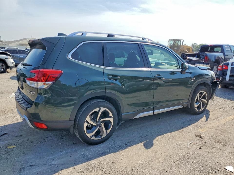 2023 SUBARU FORESTER TOURING 3