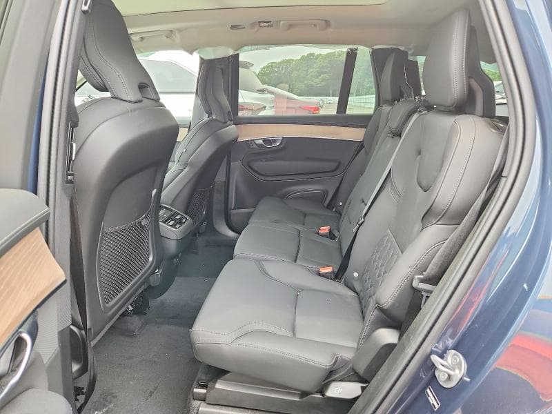 2026 VOLVO XC90 PLUS 11
