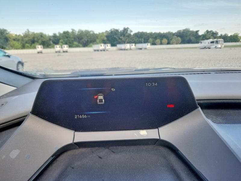 2024 TOYOTA PRIUS XLE 9