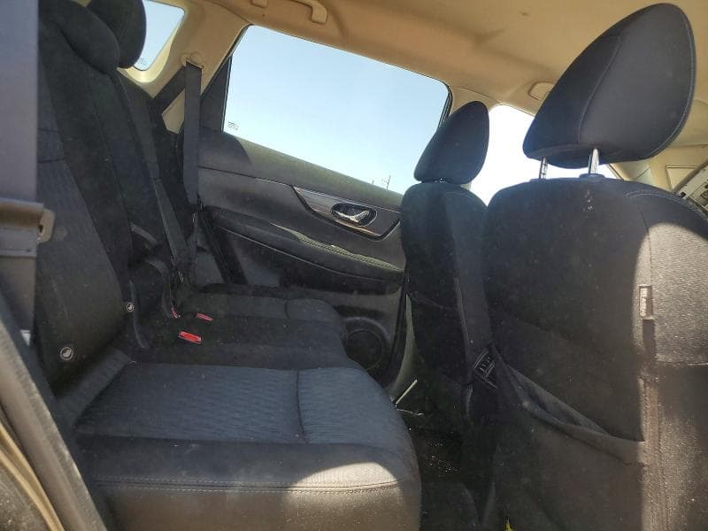 2017 NISSAN ROGUE SV 11