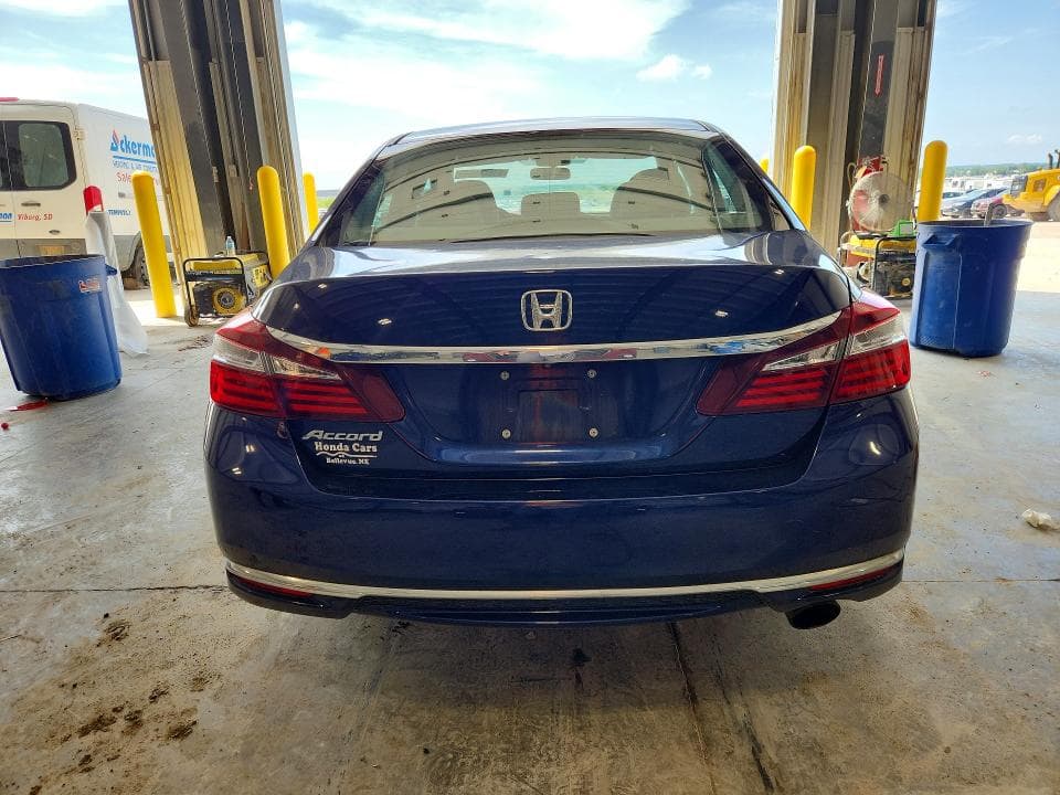 2017 HONDA ACCORD LX 6