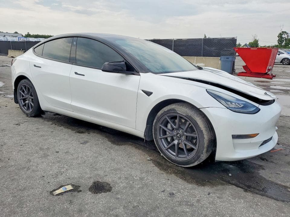 2021 TESLA MODEL 3 4
