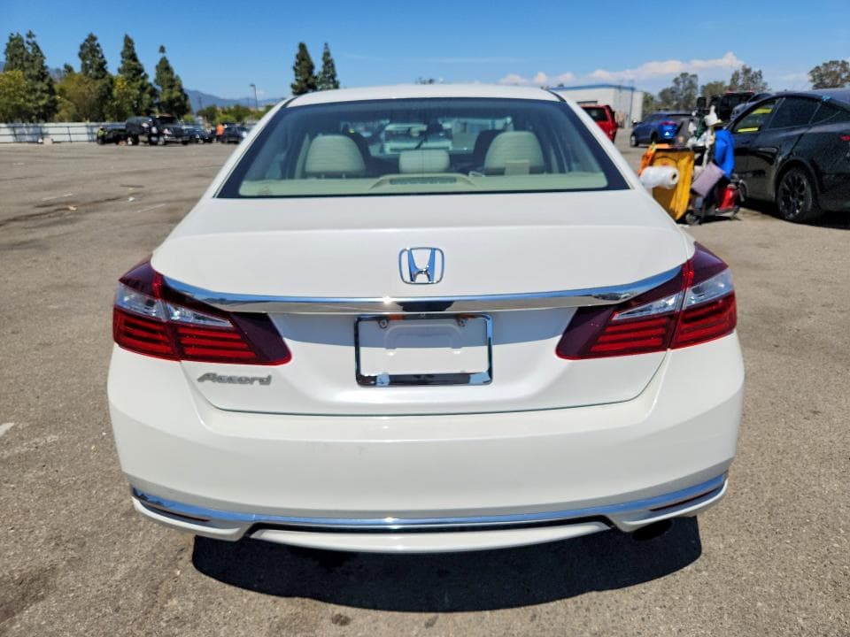 2017 HONDA ACCORD LX 6