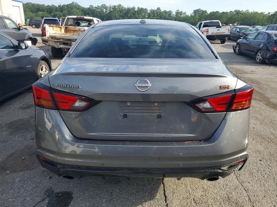 2024 NISSAN ALTIMA SR 6