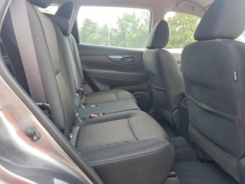 2019 NISSAN ROGUE S 11