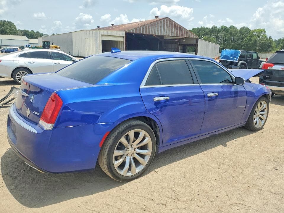 2019 CHRYSLER 300 LIMITED 3
