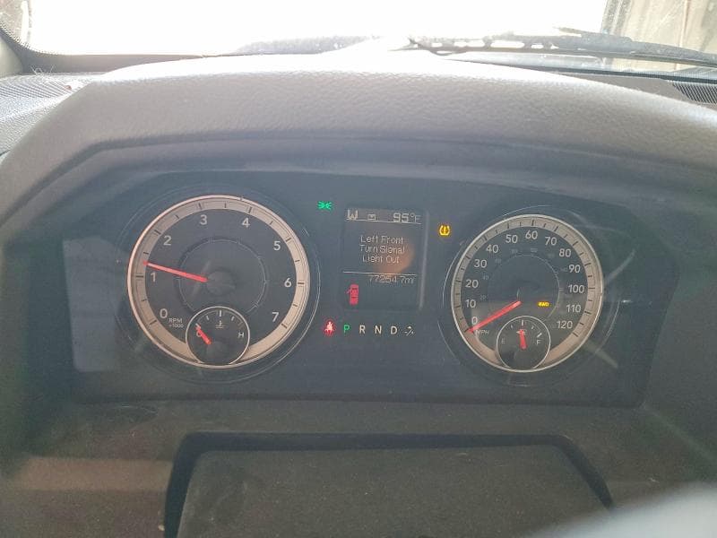 2018 RAM 1500 ST 9