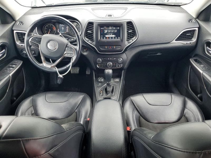 2021 JEEP CHEROKEE LATITUDE PLUS 8