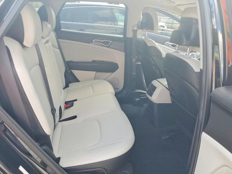 2023 KIA SPORTAGE EX 11