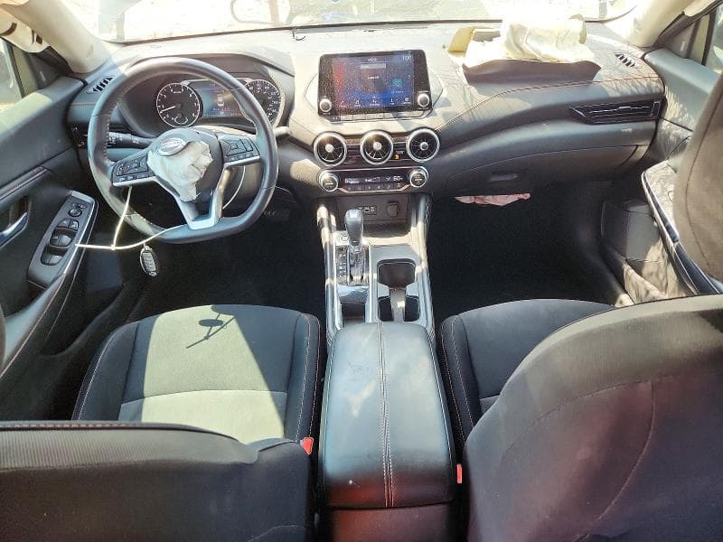 2021 NISSAN SENTRA SR 8