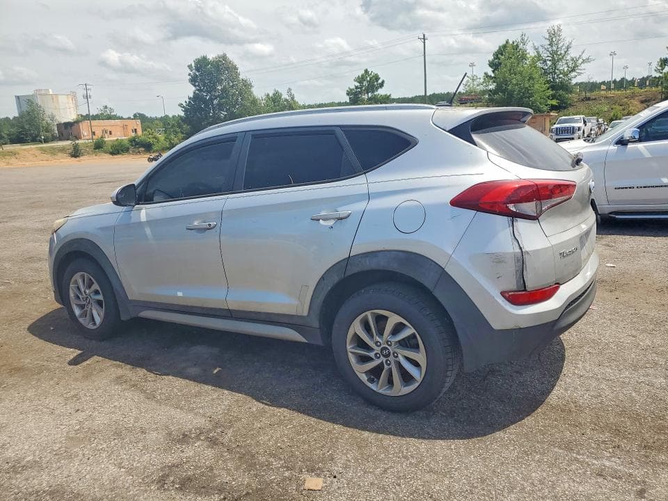 2017 HYUNDAI TUCSON SE 2