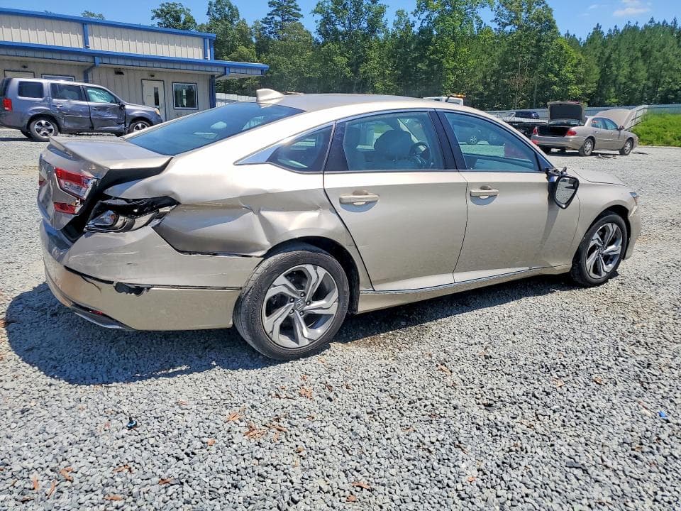 2020 HONDA ACCORD EX 3
