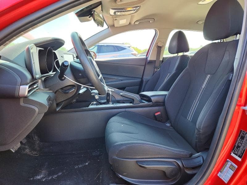 2023 HYUNDAI ELANTRA SEL 7