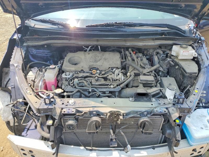 2021 TOYOTA SIENNA LE 12
