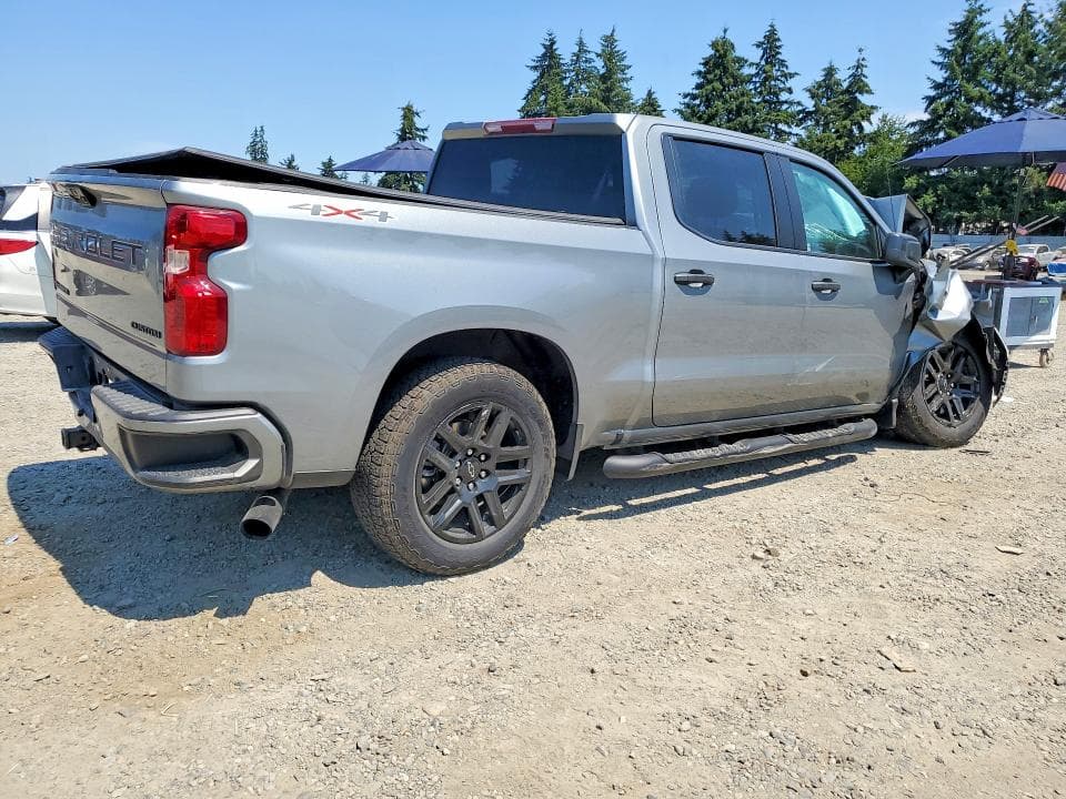 2024 CHEVROLET SILVERADO K1500 CUSTOM 3