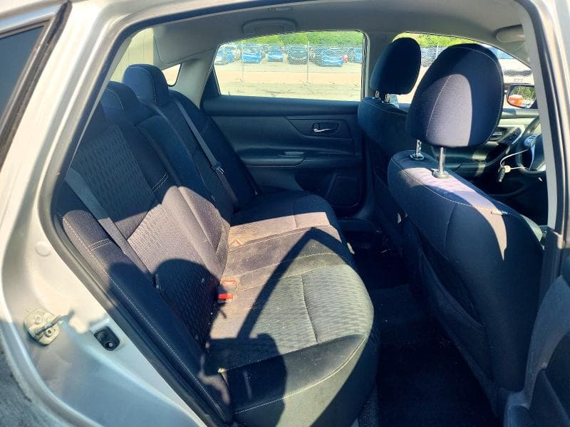 2017 NISSAN ALTIMA 10