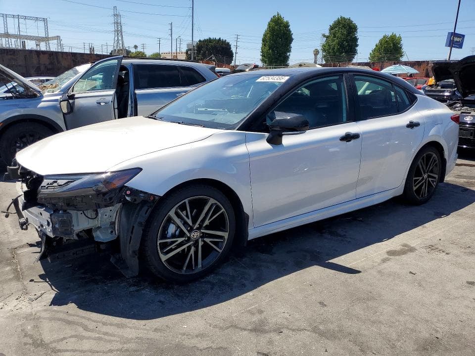 2025 TOYOTA CAMRY XSE - 1