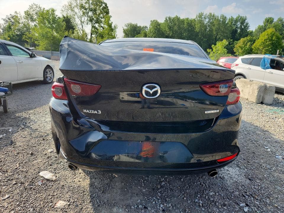 2021 MAZDA 3 SELECT 6