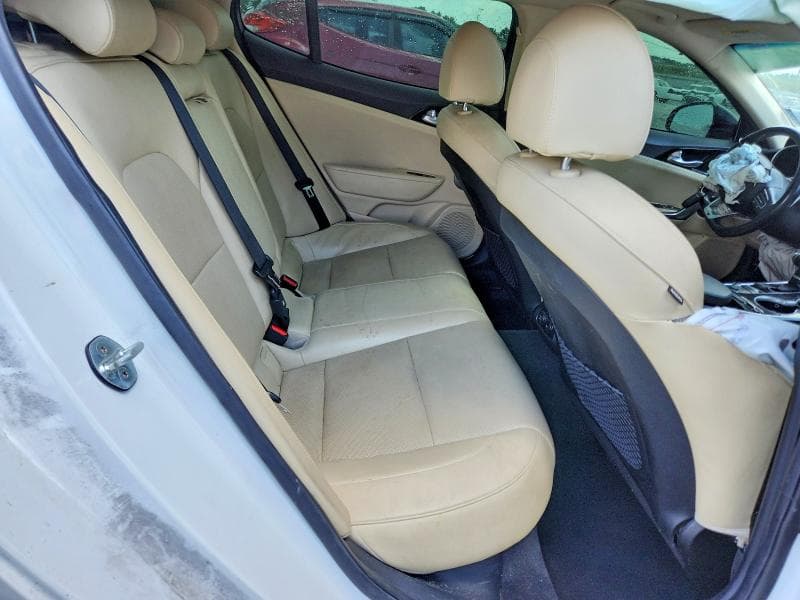 2022 KIA STINGER GT LINE 10