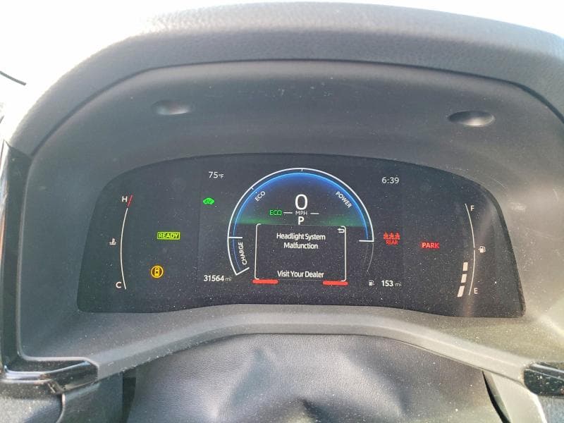 2025 TOYOTA CAMRY LE 9