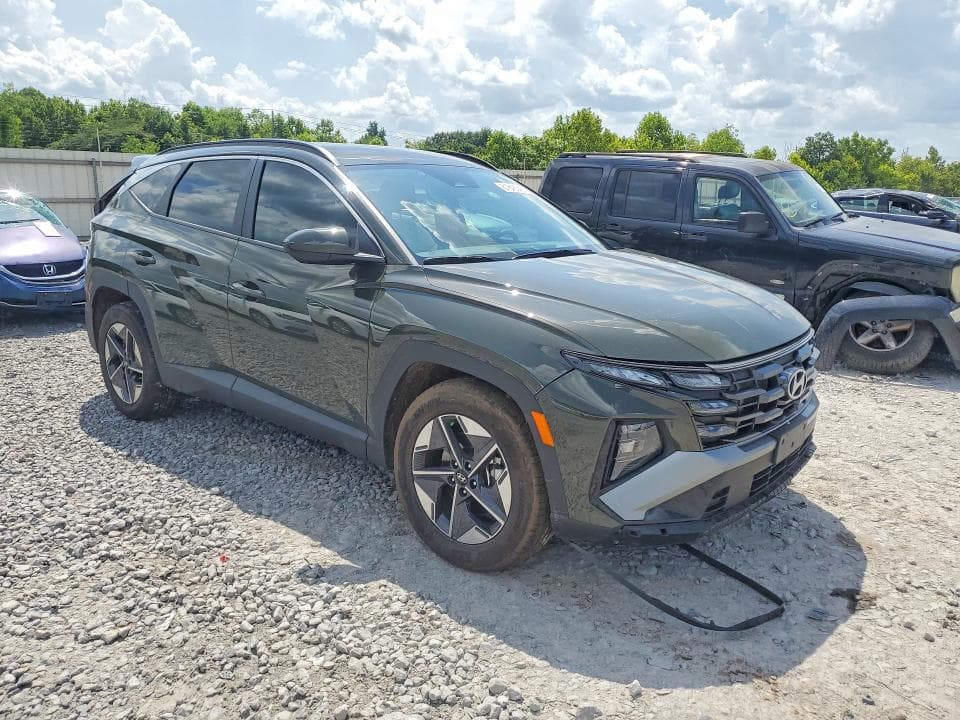 2026 HYUNDAI TUCSON SEL 4