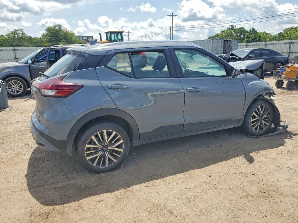 2024 NISSAN KICKS SV 3