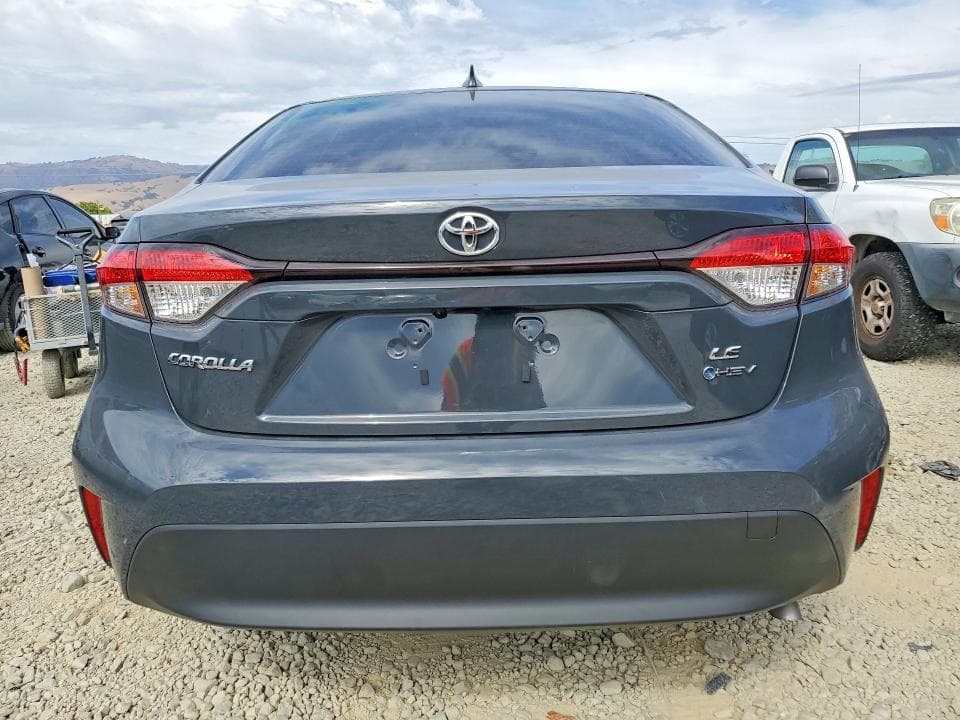 2026 TOYOTA COROLLA HYBRID LE 6