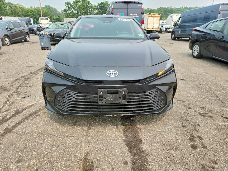 2026 TOYOTA CAMRY LE 5
