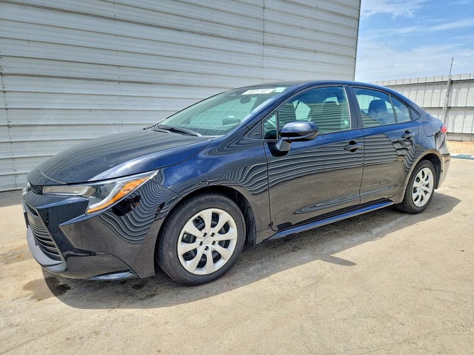 2025 TOYOTA COROLLA LE