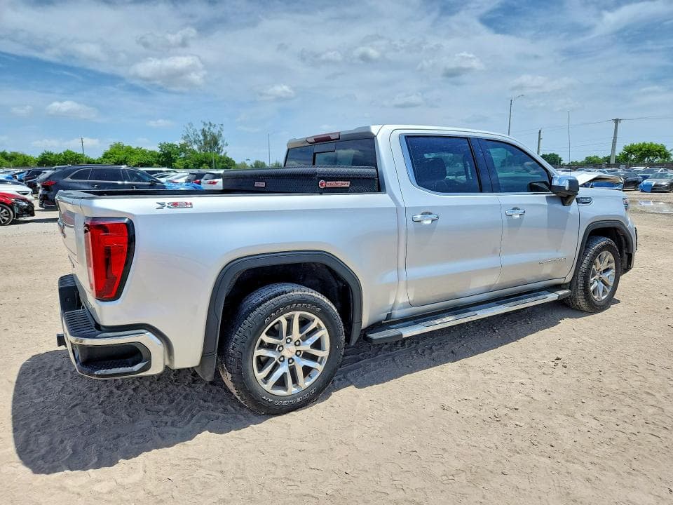 2019 GMC SIERRA K1500 SLT 3