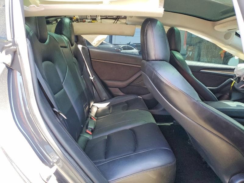 2022 TESLA MODEL 3 10