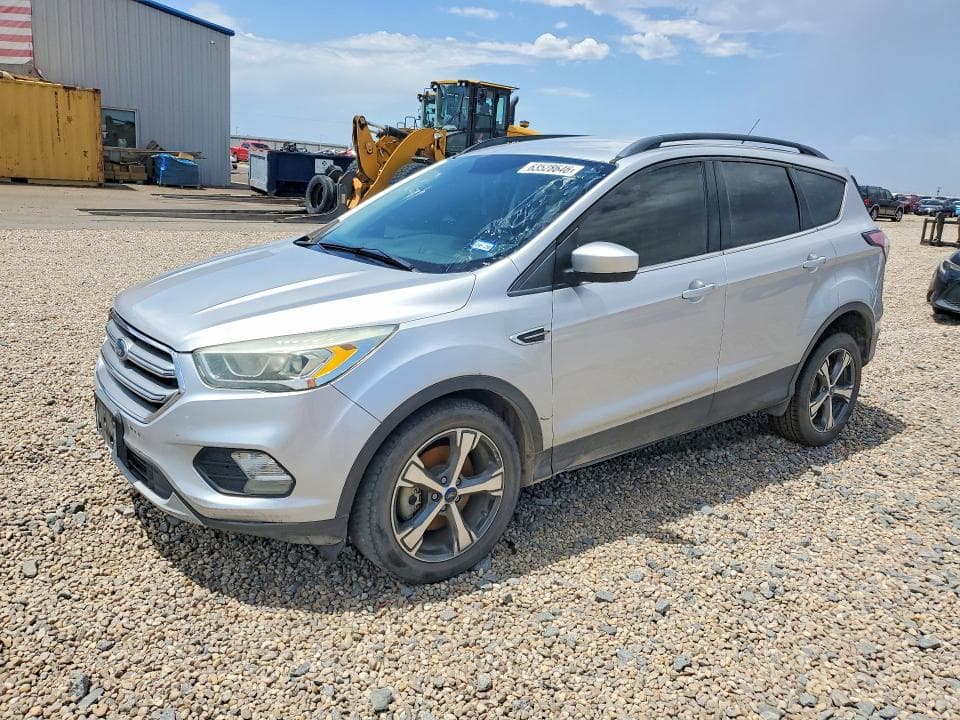 2017 FORD ESCAPE SE - 1