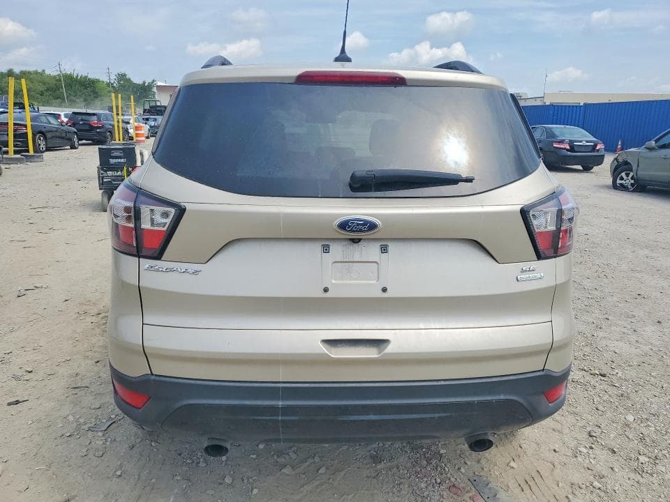 2018 FORD ESCAPE SE 6