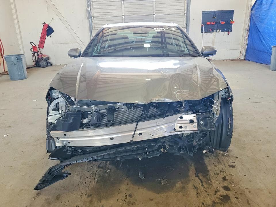 2026 TOYOTA CAMRY SE 5