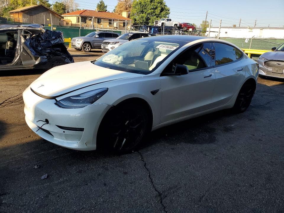 2018 TESLA MODEL 3