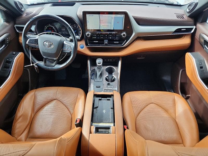 2021 TOYOTA HIGHLANDER HYBRID PLATINUM 8
