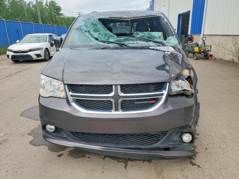 2019 DODGE GRAND CARAVAN SXT 5
