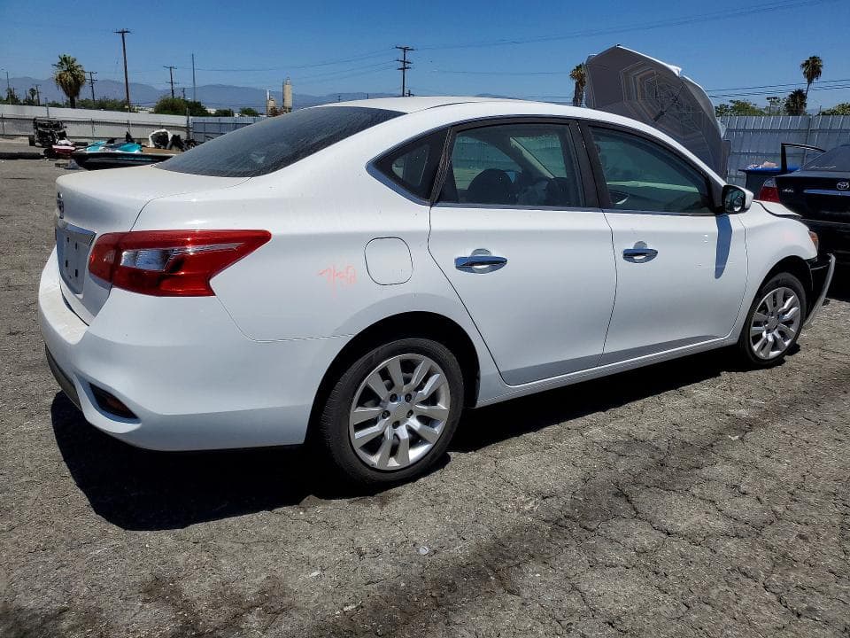 2018 NISSAN SENTRA S 3