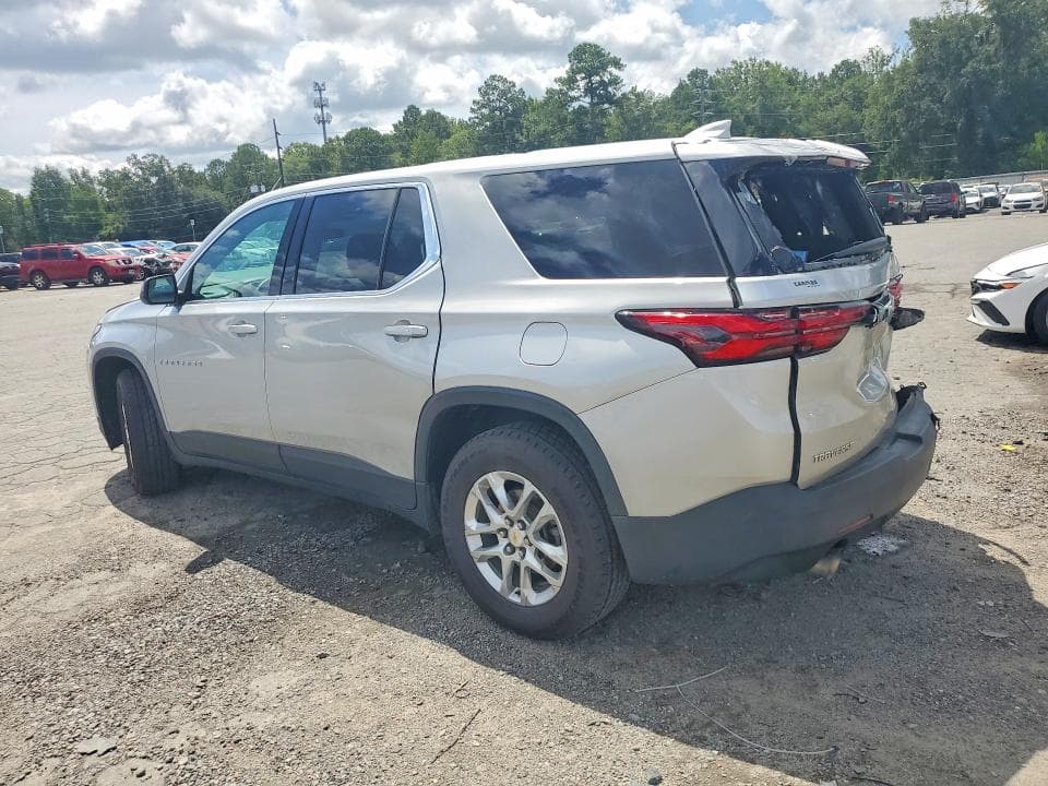 2022 CHEVROLET TRAVERSE LS 2