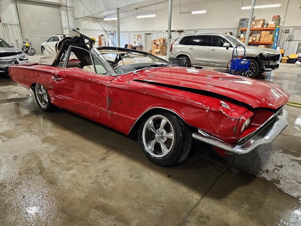 1966 FORD T BIRD 4