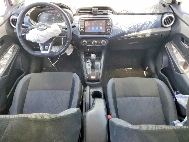 2024 NISSAN VERSA SV 8